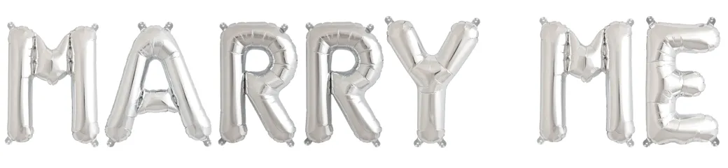 Ballonschriftzug "Marry Me"