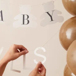 DIY Babyname Girlande