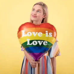 Herzballon "Love is Love"